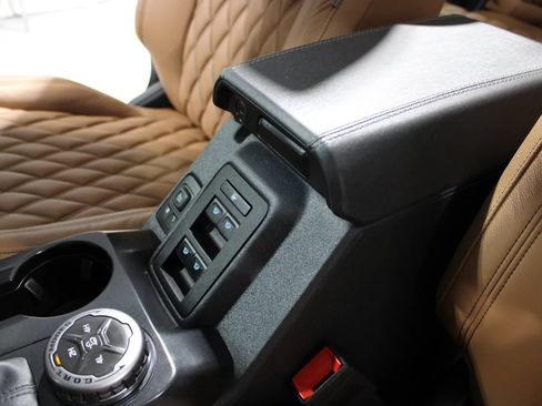 Used 2025 Ford Bronco Big Bend AWD/4WD image 38