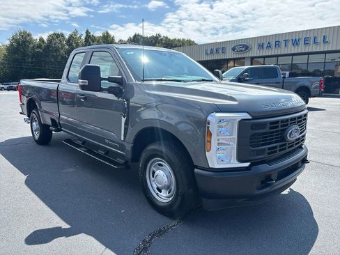 New 2026 Ford F250 XL RWD image 1