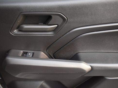 Used 2024 Chevrolet Colorado Trail Boss w/ Technology Package image 13