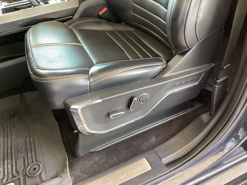 Used 2022 Ford F150 Platinum w/ Equipment Group 701A High AWD/4WD image 37
