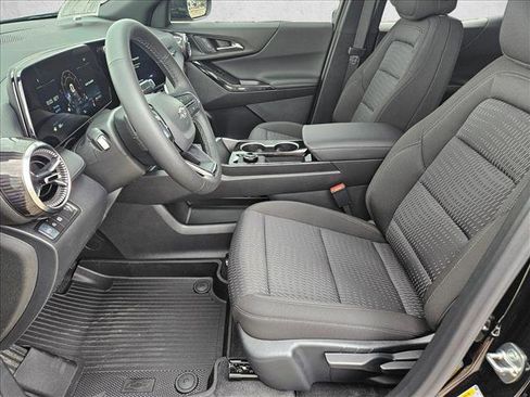 New 2026 Chevrolet Equinox LT w/ Midnight Edition FWD image 4