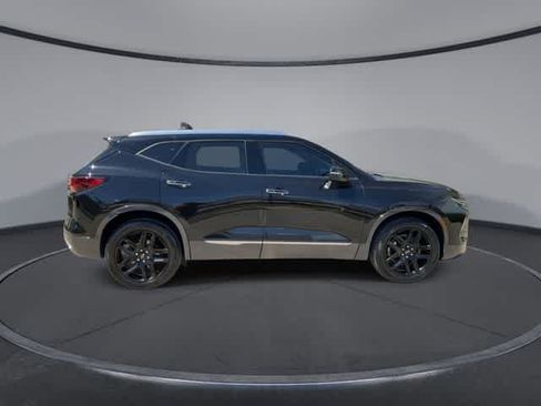 Used 2023 Chevrolet Blazer Premier w/ Enhanced Convenience Package FWD image 5