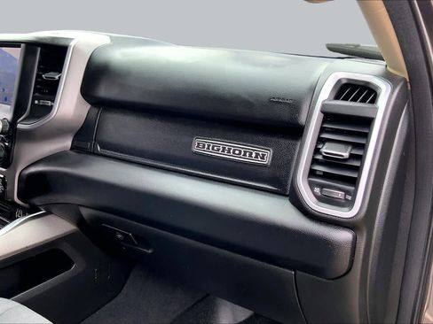 Used 2019 RAM 1500 Big Horn AWD/4WD image 19