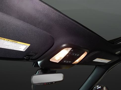 Used 2023 Dodge Durango SRT image 17