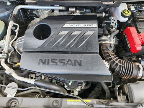 Used 2023 Nissan Rogue SV AWD/4WD image 34
