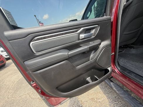 Used 2022 RAM 1500 Big Horn AWD/4WD image 34