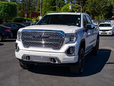 Used 2020 GMC Sierra 1500 Denali w/ Denali Ultimate Package AWD/4WD image 4