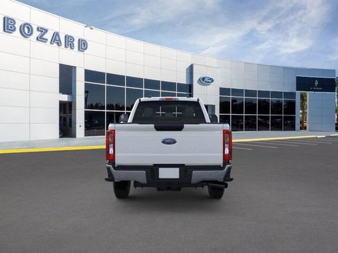 New 2026 Ford F250 XL w/ XL Chrome Package image 5