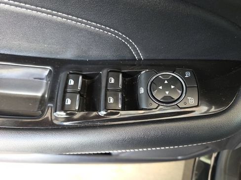 Used 2019 Ford Edge Titanium AWD/4WD image 53