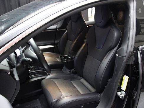 Used 2018 Tesla Model S 75D image 36