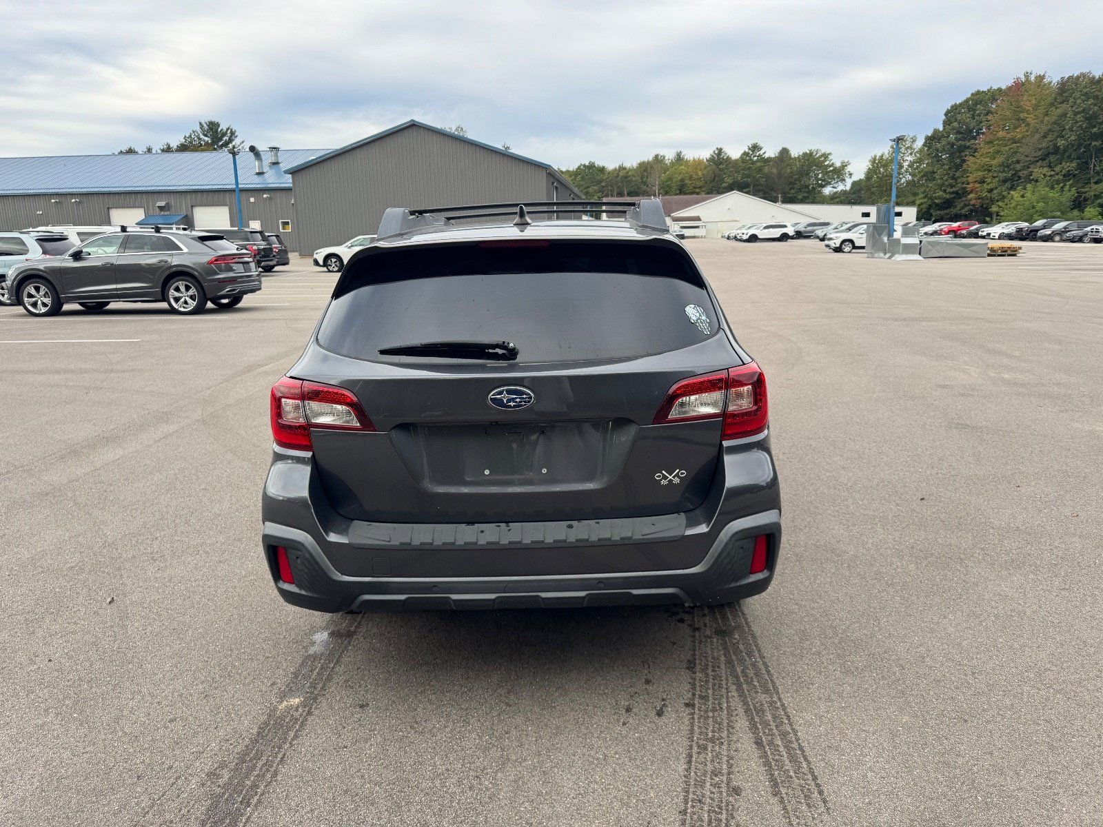 Used 2019 Subaru Outback 3.6R Limited w/ Popular Package #2 AWD/4WD image 6