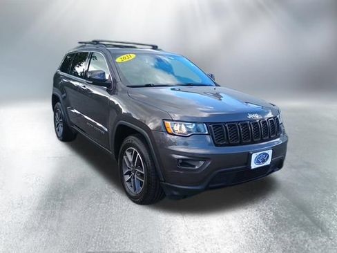 Used 2021 Jeep Grand Cherokee Limited w/ Trailer Tow Group IV AWD/4WD image 8