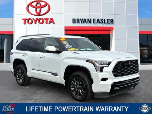 Used 2025 Toyota Sequoia Platinum image 1