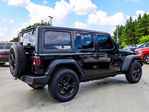 Used 2021 Jeep Wrangler Unlimited Sport w/ Technology Group AWD/4WD image 8