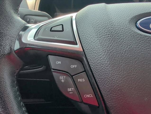 Used 2024 Ford Edge SEL AWD/4WD image 18