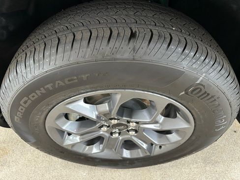 New 2025 Ford Maverick XLT w/ XLT Luxury Package image 7