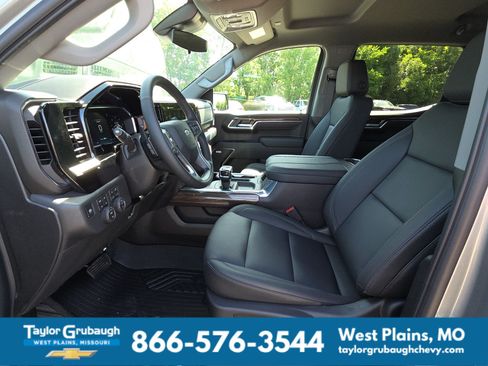 New 2026 Chevrolet Silverado 1500 LT Trail Boss w/ Safety Package AWD/4WD image 16