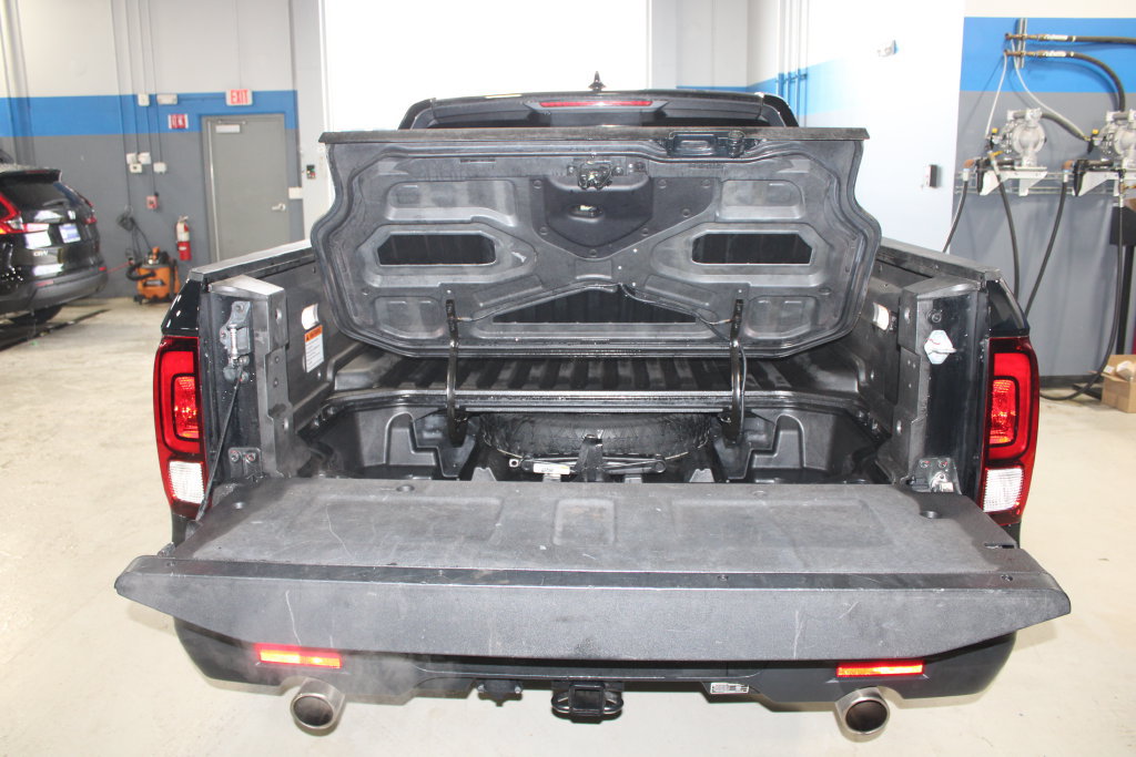 Used 2023 Honda Ridgeline Black Edition image 27