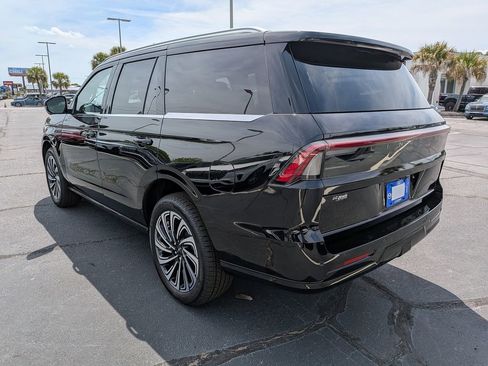 New 2026 Lincoln Navigator Black Label AWD/4WD image 6