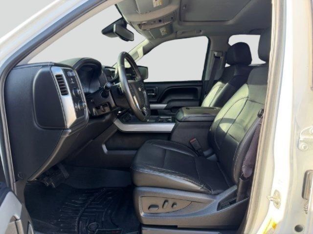 Used 2017 Chevrolet Silverado 1500 LTZ Z71 w/ LTZ Plus Package AWD/4WD image 9