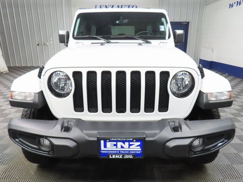 Used 2023 Jeep Wrangler Unlimited Sahara image 43