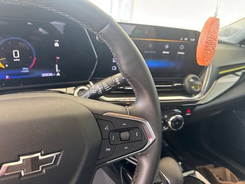 Used 2025 Chevrolet Trax ACTIV w/ Driver Confidence Package FWD image 15