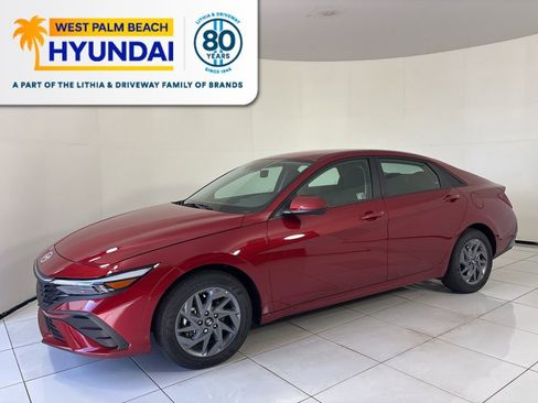 New 2025 Hyundai Elantra Hybrid FWD image 1