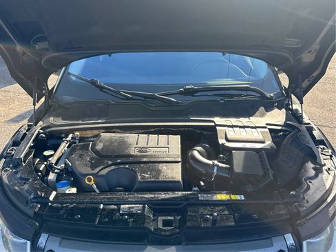 Used 2019 Land Rover Range Rover Evoque SE AWD/4WD image 11
