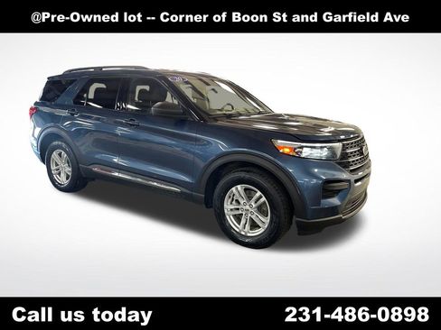 Used 2020 Ford Explorer XLT w/ Class III Trailer Tow Package AWD/4WD image 7