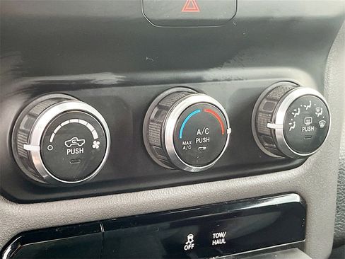 Used 2021 RAM 1500 Big Horn image 14