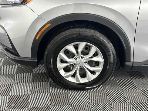 Used 2026 Honda CR-V LX image 10