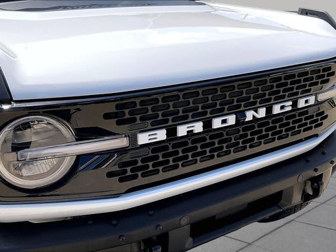 Used 2024 Ford Bronco Wildtrak AWD/4WD image 29