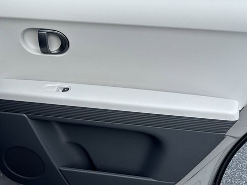 New 2026 Hyundai Ioniq 5 SE RWD image 16