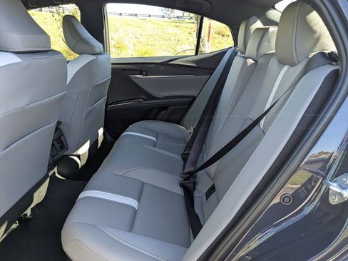 New 2026 Toyota Camry SE w/ Convenience Package FWD image 13