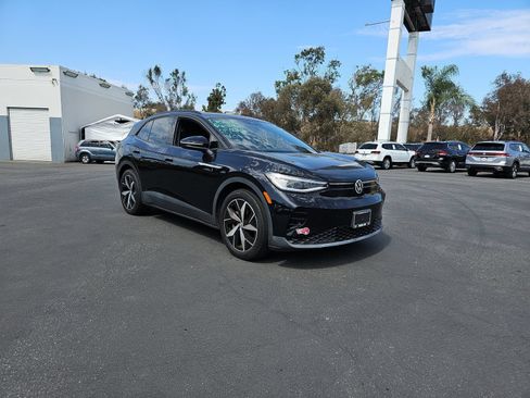 Certified 2023 Volkswagen ID.4 Pro S RWD image 3