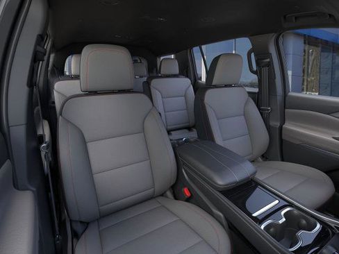 New 2026 Chevrolet Traverse LT w/ Driver Confidence Package image 40