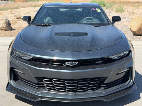 Used 2022 Chevrolet Camaro SS RWD image 5