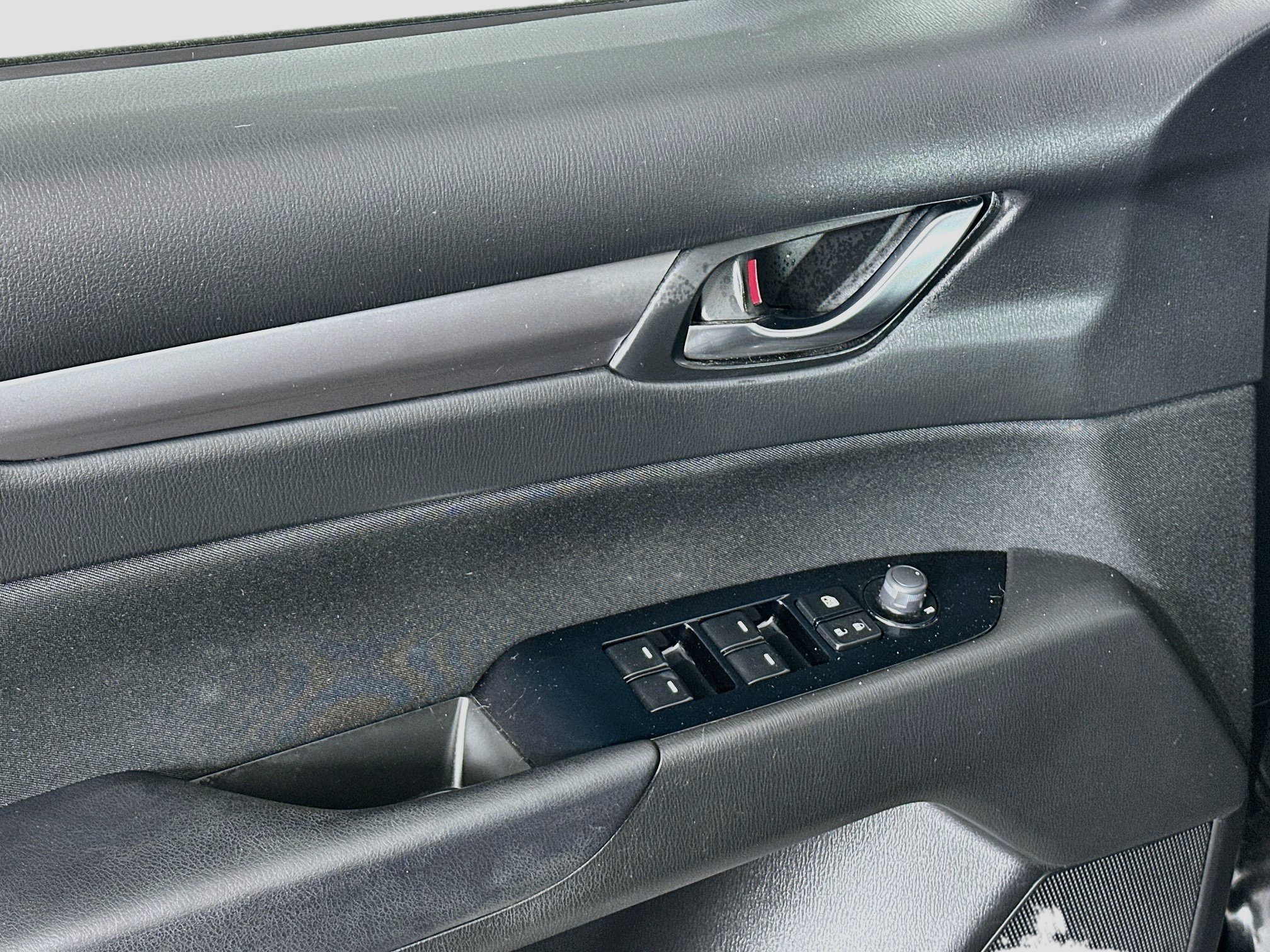 Used 2019 MAZDA CX-5 Sport FWD image 15