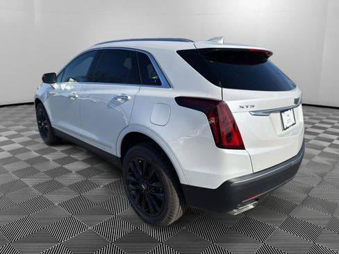 New 2026 Cadillac XT5 Luxury w/ LPO, Bronce Accent Package image 5