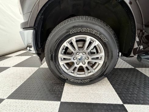 Used 2020 Ford F150 Lariat w/ Trailer Tow Package AWD/4WD image 10