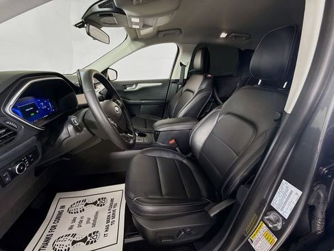 Certified 2022 Ford Escape SEL w/ Technology Package FWD image 2