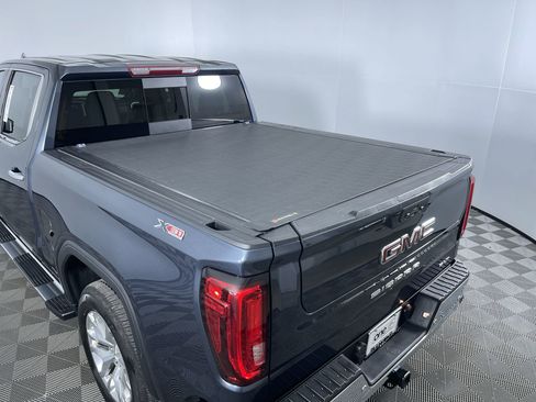 Used 2022 GMC Sierra 1500 SLT w/ SLT Premium Plus Package image 26