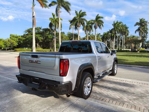 Used 2019 GMC Sierra 1500 SLT RWD image 19