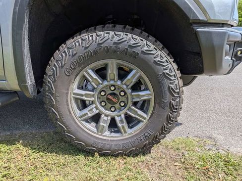 New 2026 GMC Sierra 1500 AT4X AWD/4WD image 10