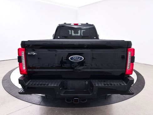 Used 2023 Ford F250 Lariat w/ Lariat Ultimate Package image 19
