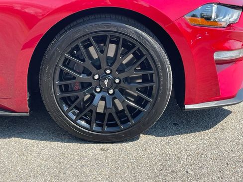 Used 2021 Ford Mustang GT Premium w/ GT Performance Package RWD image 9