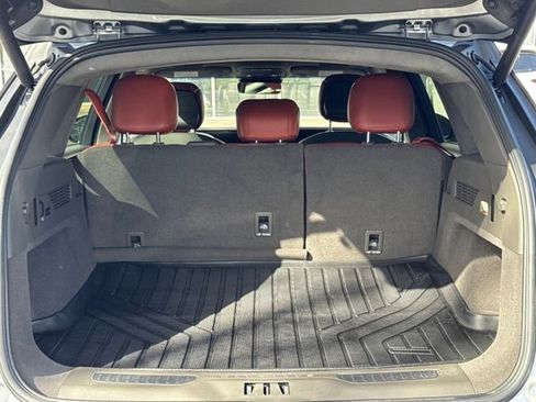 Used 2024 Lincoln Nautilus Black Label image 11