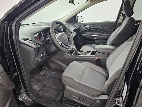 Used 2018 Ford Escape SE w/ SE Sync 3 Package FWD image 13