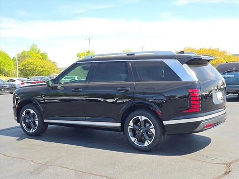 New 2026 Hyundai Palisade Limited FWD image 5