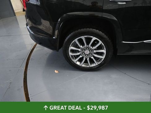 Used 2023 GMC Acadia Denali image 22